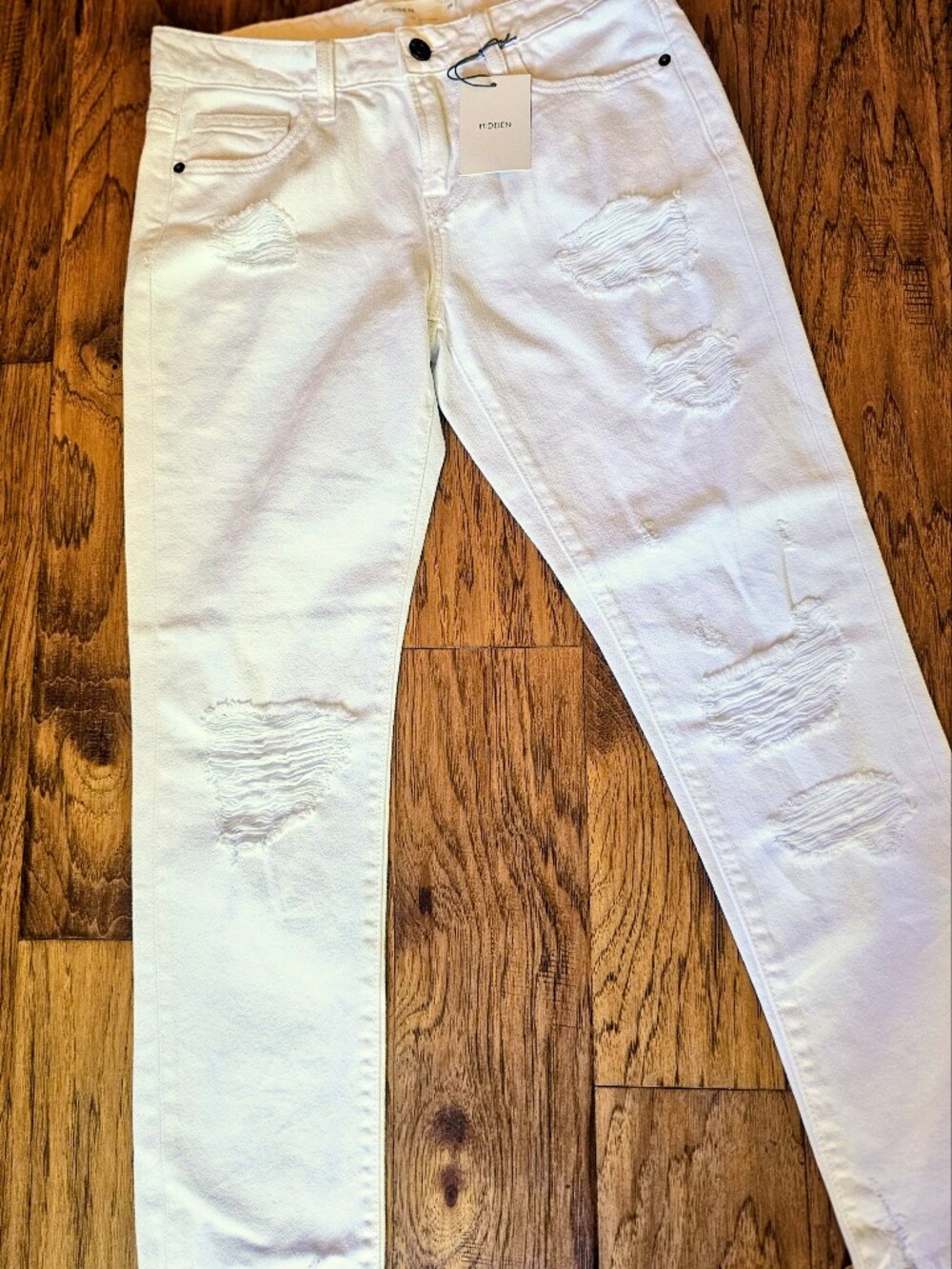 Hidden Slim Fit White Distressed Jeans — Men's Skinny Style